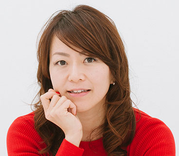 西村 真里子